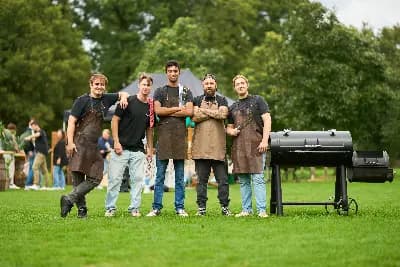 BBQ grill met vlees