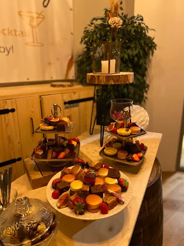 Dessert tower met vers fruit